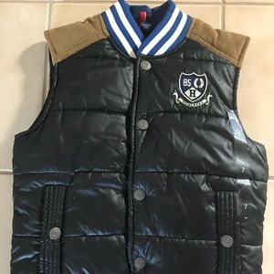 New Boys size 7 Tommy Hilfiger Navy Blue vest